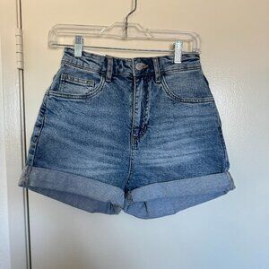 NWT Cotton On High Rise Classic Stretch Denim Short Size 4